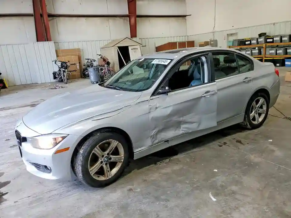 WBA3B5G58FNS19870 2015 BMW 3 SERIES-0