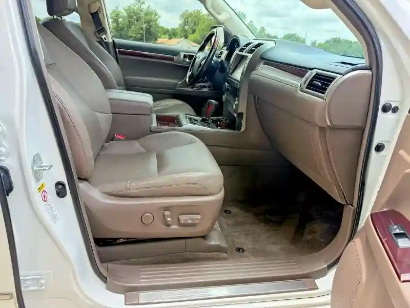 JTJBM7FX2G5146209 2016 LEXUS GX-4