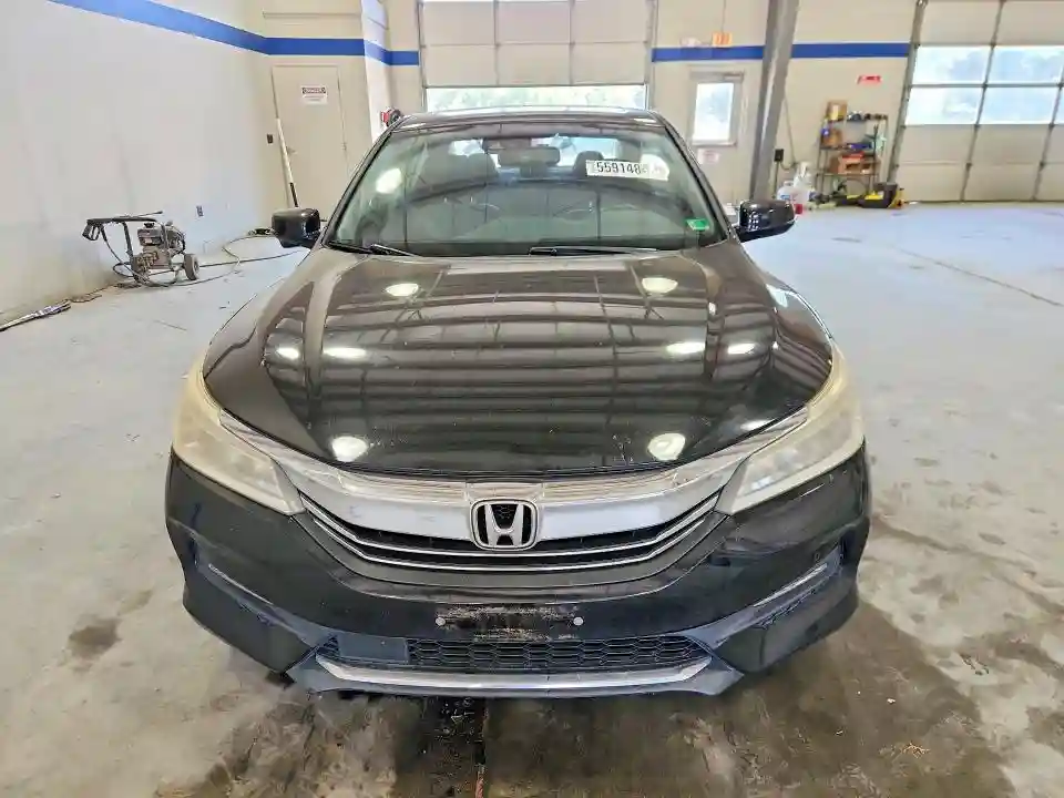 1HGCR3F99GA021106 2016 HONDA ACCORD 2D-4