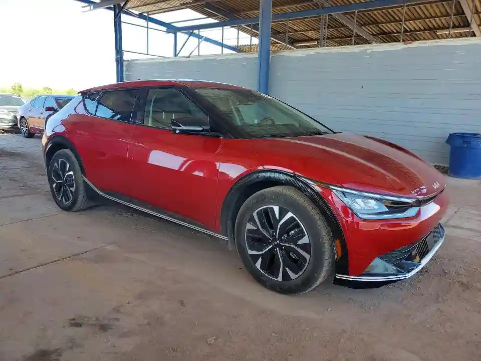 KNDC34LA2R5205108 2024 KIA ALL OTHER-3