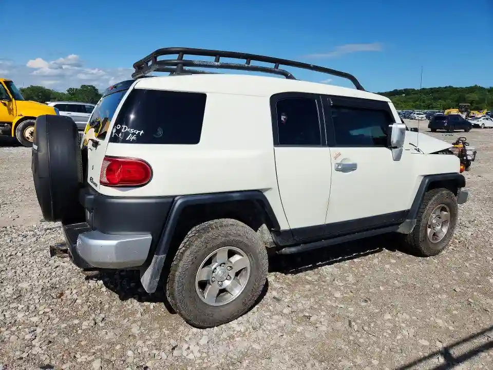 JTEBU4BF0AK079211 2010 TOYOTA FJ CRUISER-2