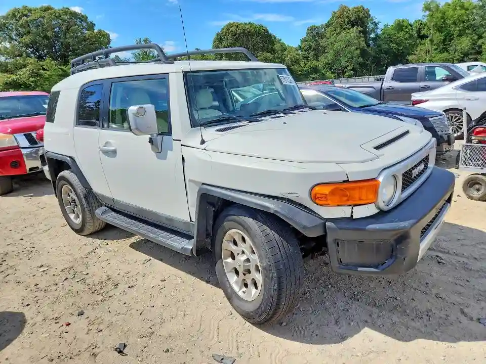 JTEBU4BF3DK163303 2013 TOYOTA FJ CRUISER-3