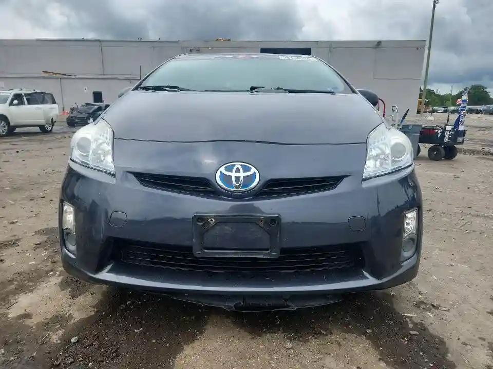JTDKN3DU8B0282058 2011 TOYOTA PRIUS-4