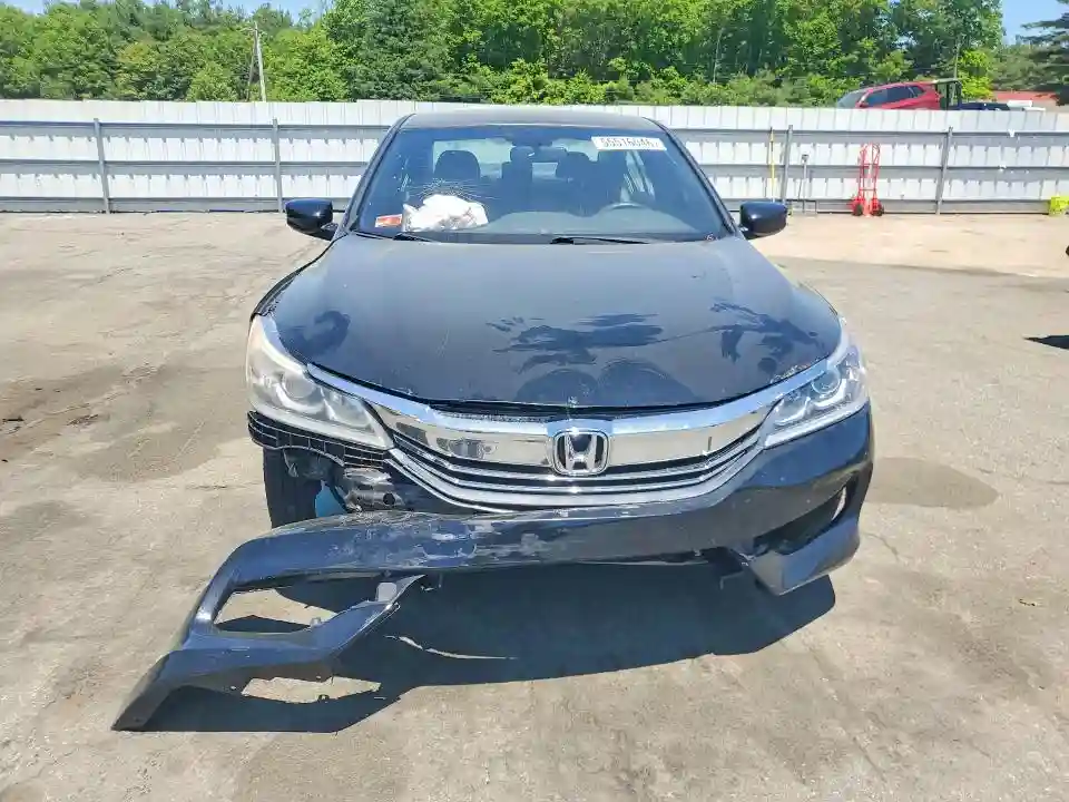 1HGCR2F51HA142088 2017 HONDA ACCORD-4