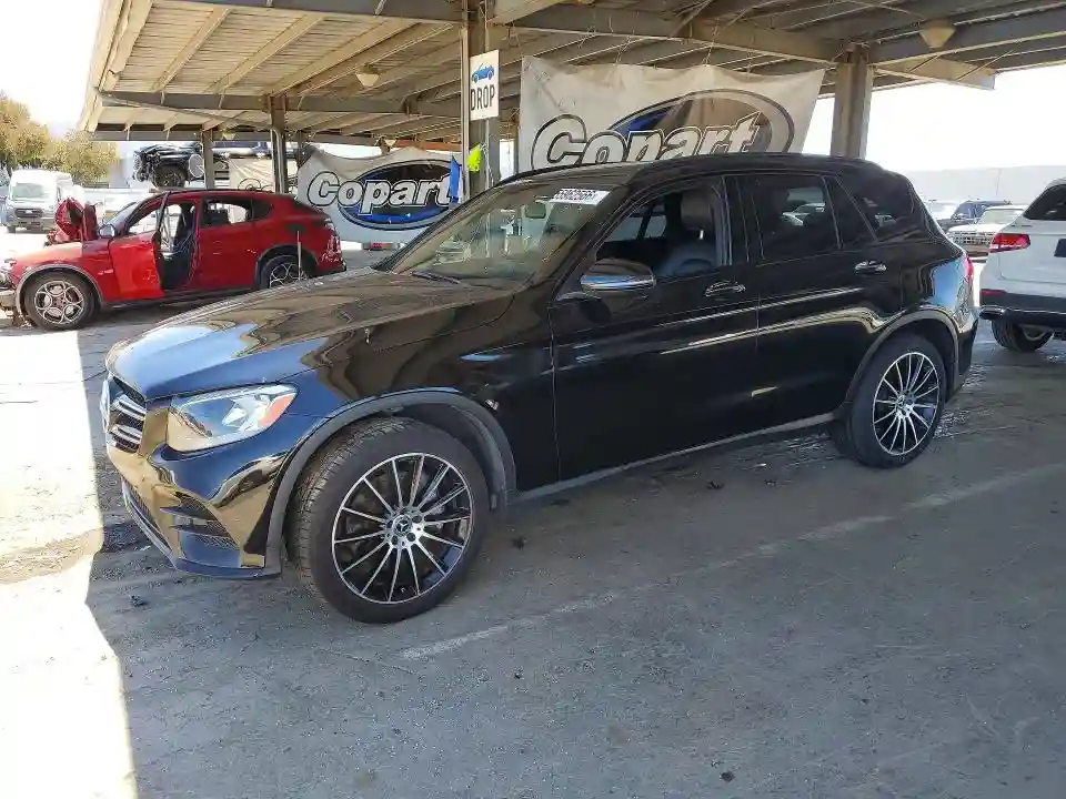 WDC0G4JB1JV023000 2018 MERCEDES-BENZ GLC-CLASS-0