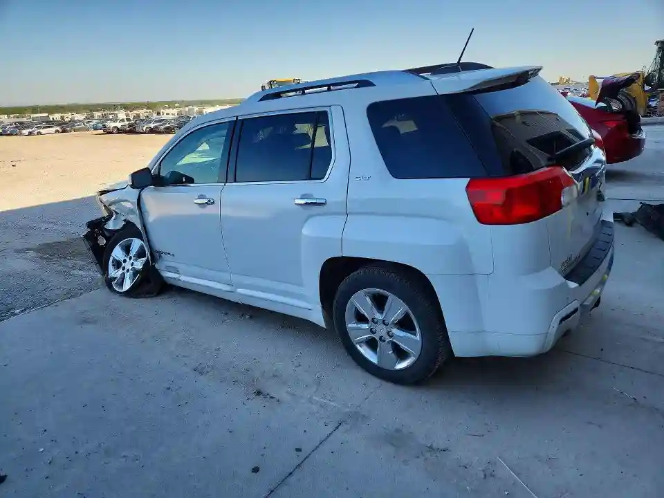 2GKFLYE37F6436755 2015 GMC TERRAIN-1