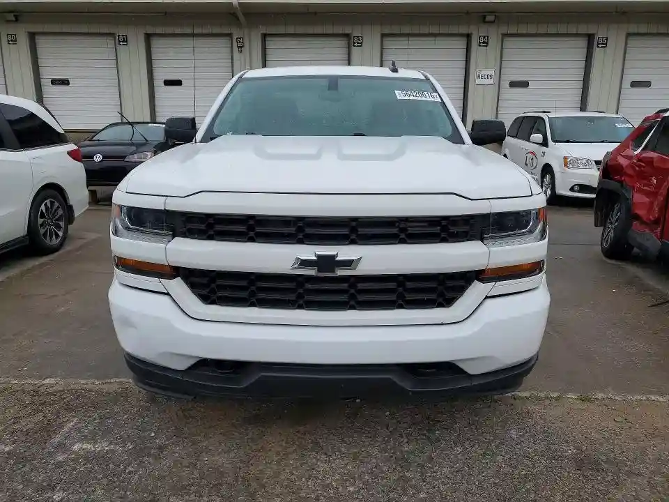 2GCVKMEC6K1173524 2019 CHEVROLET SILVERADO-4