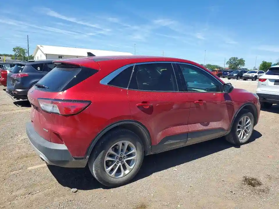1FMCU9G6XNUA32286 2022 FORD ESCAPE-2