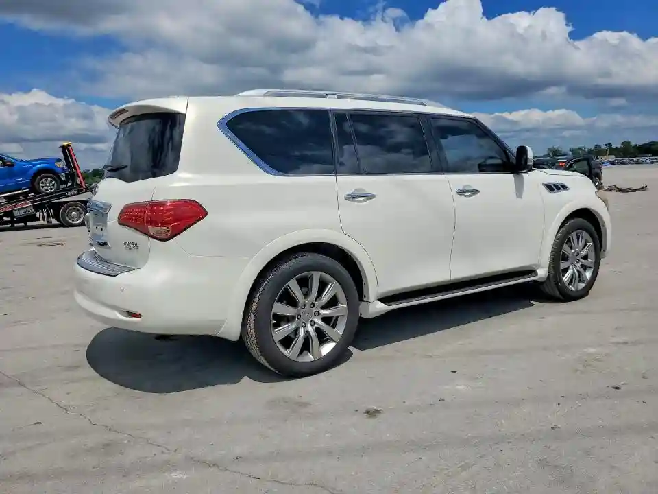 JN8AZ2NE1D9061020 2013 INFINITI QX56 BASE-2