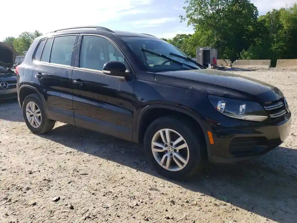 WVGBV7AX1GW594647 2016 VOLKSWAGEN TIGUAN-3