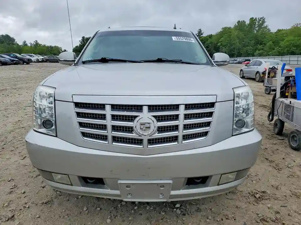 3GYVKMEF2AG273615 2010 CADILLAC ESCALADE-4