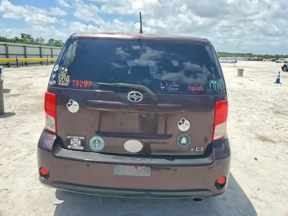 JTLZE4FE5EJ050689 2014 SCION XB-5