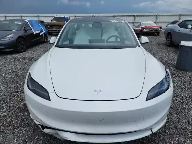 5YJ3E1EAXSF047126 2025 TESLA MODEL 3-4