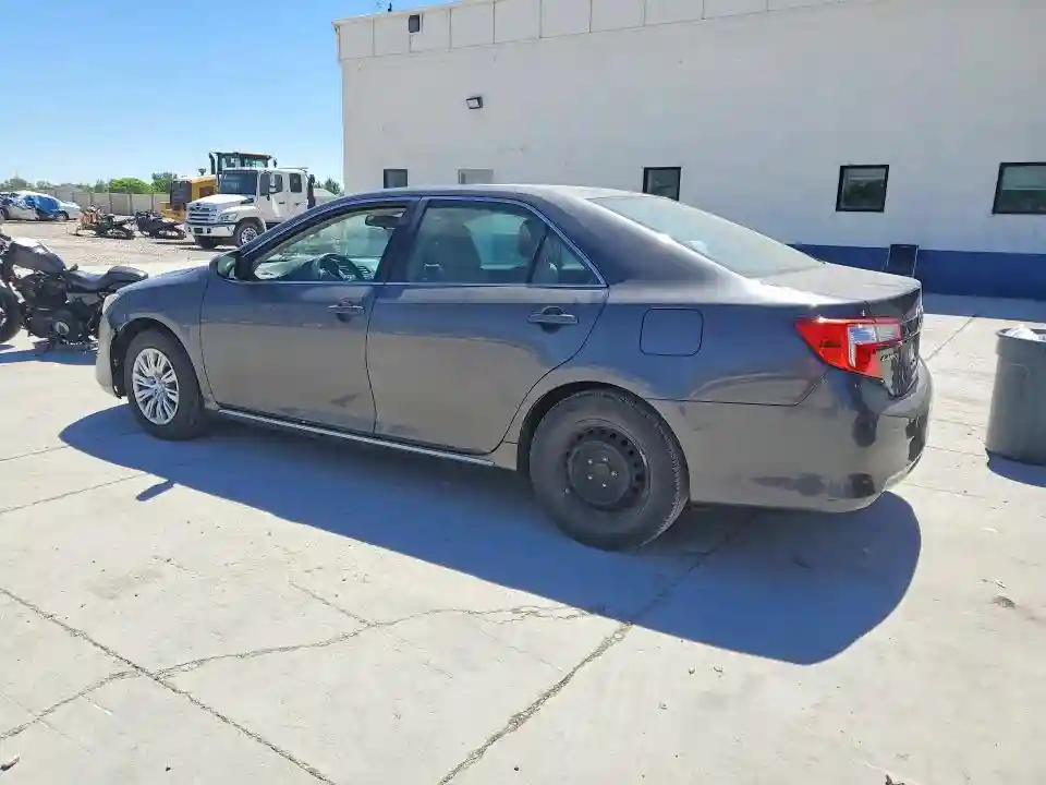 4T4BF1FK2DR281885 2013 TOYOTA CAMRY-1