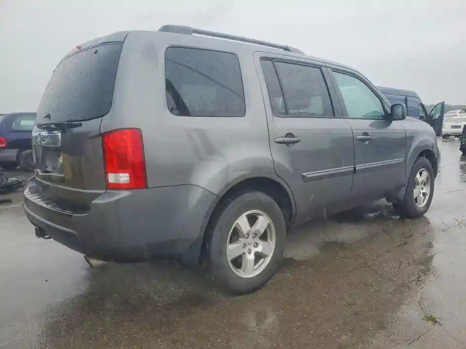 5FNYF3H56BB039487 2011 HONDA PILOT-2