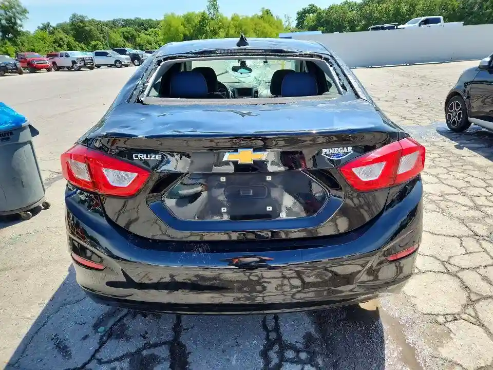 1G1BC5SM9K7108097 2019 CHEVROLET CRUZE-5