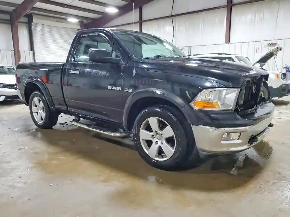 3D7JV1ET3AG181418 2010 DODGE RAM 1500-3