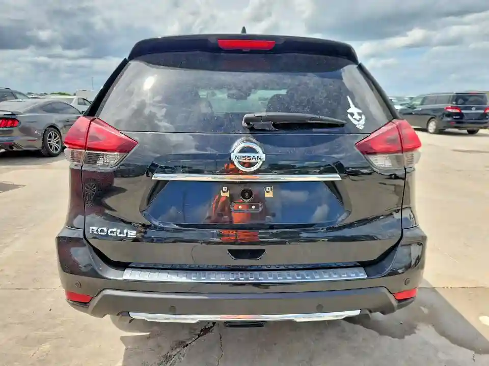 5N1AT2MT5KC701562 2019 NISSAN ROGUE-5