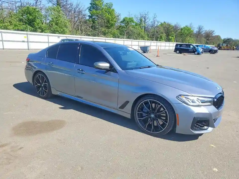WBA13BK0XMCG13736 2021 BMW M5-3