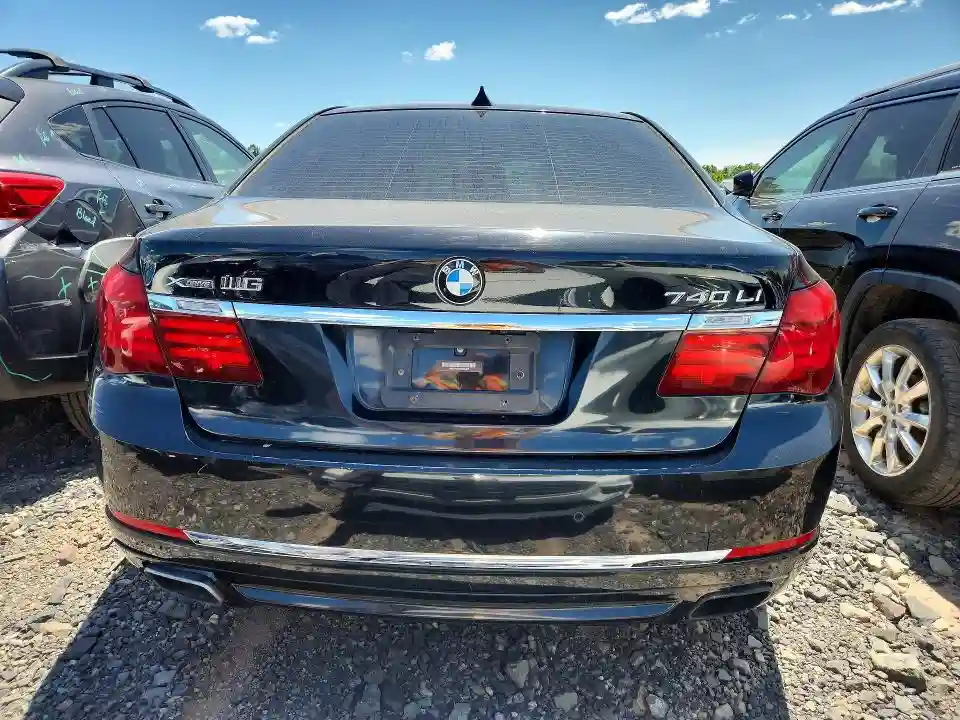 WBAYF4C59FGS99467 2015 BMW 7 SERIES-5