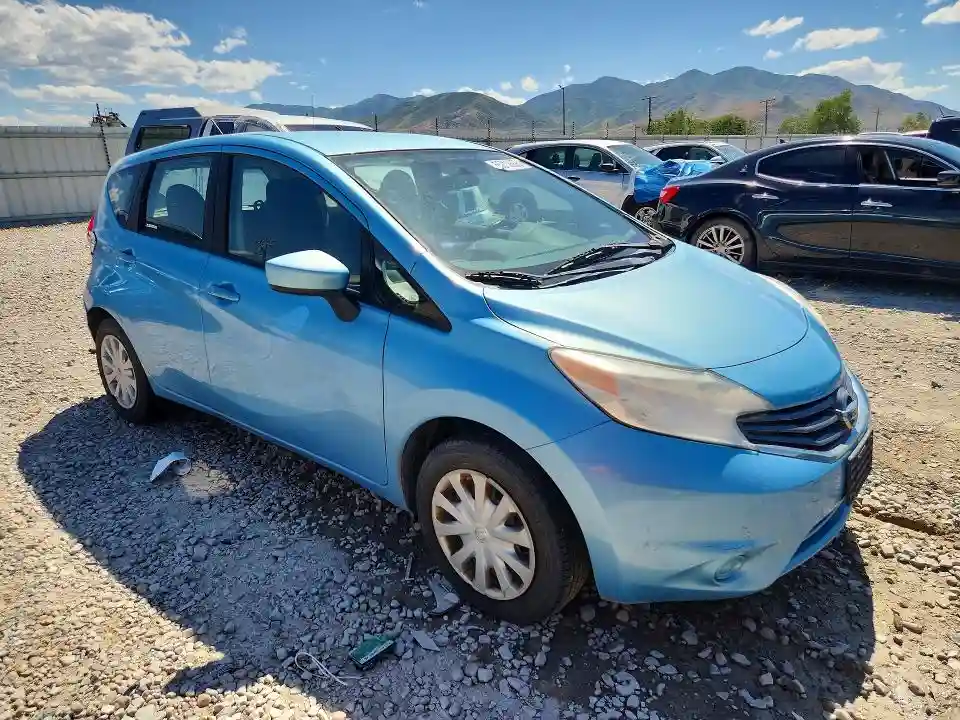 3N1CE2CP3FL371803 2015 NISSAN VERSA-3