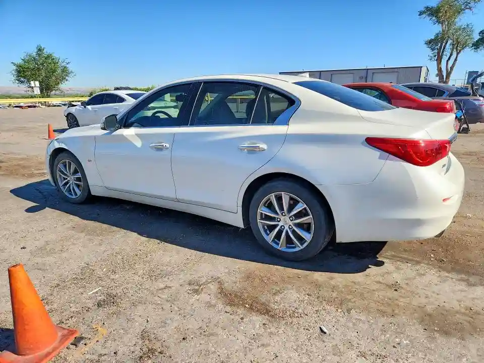 JN1EV7AR3HM834493 2017 INFINITI Q50-1