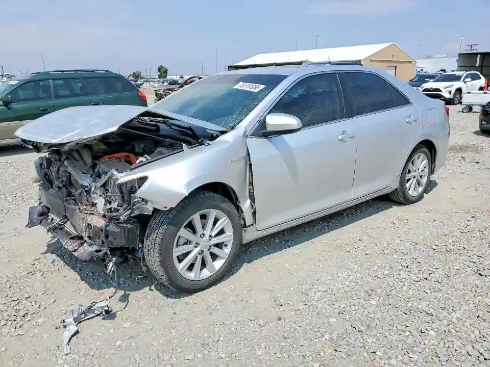 4T1BD1FK2EU135407 2014 TOYOTA CAMRY SOLA-0