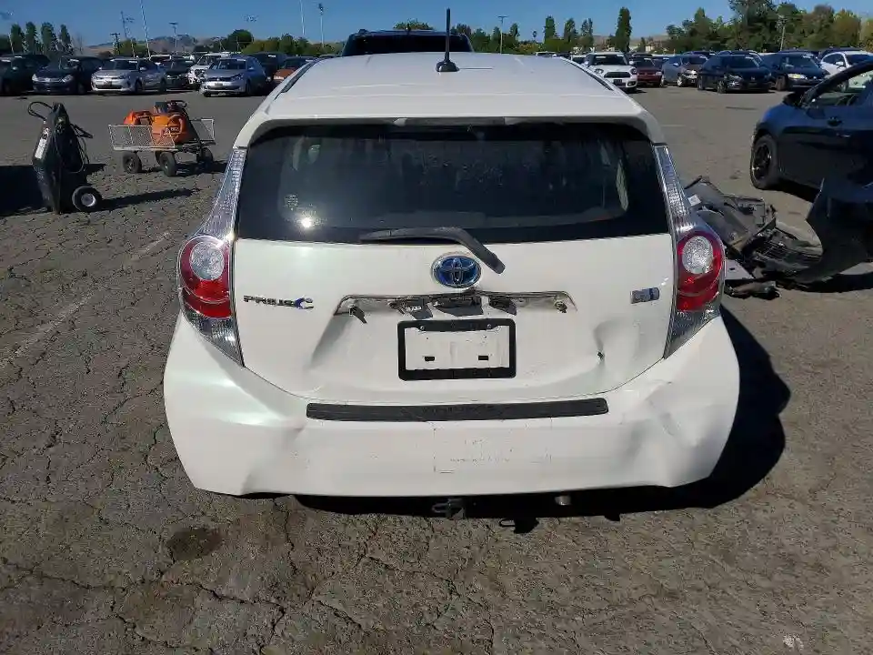 JTDKDTB39C1025919 2012 TOYOTA PRIUS-5