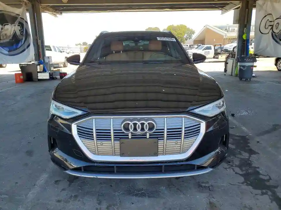 WA1VAAGE0MB033630 2021 AUDI E-TRON-4