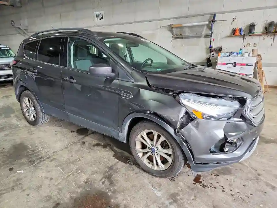 1FMCU9GD8JUD03077 2018 FORD ESCAPE-3