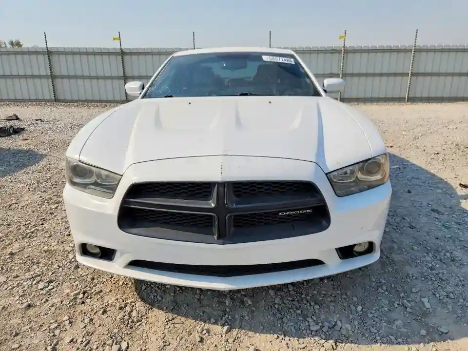 2B3CM5CT7BH552695 2011 DODGE CHARGER-4