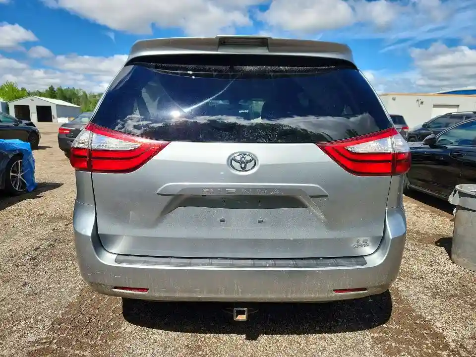 5TDJZ3DC5KS211873 2019 TOYOTA SIENNA-5