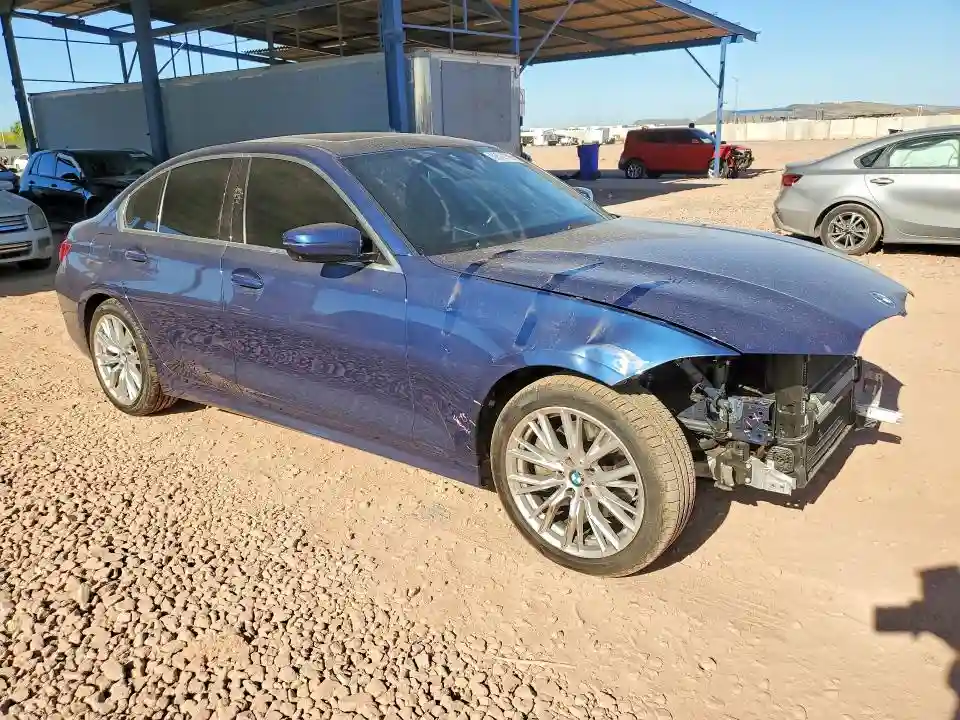 3MW69FF04R8D87873 2024 BMW 3 SERIES-3