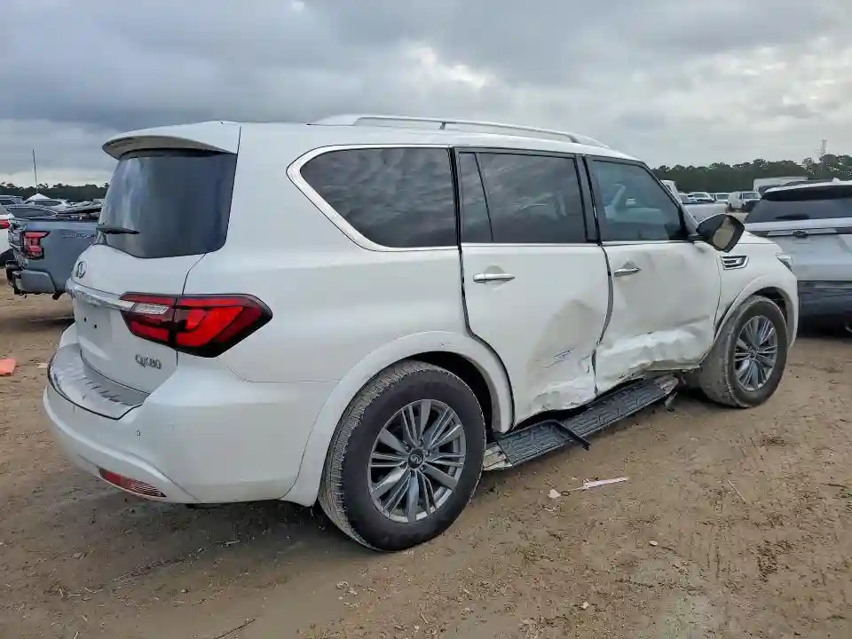 JN8AZ2AF2M9719166 2021 INFINITI QX80-2