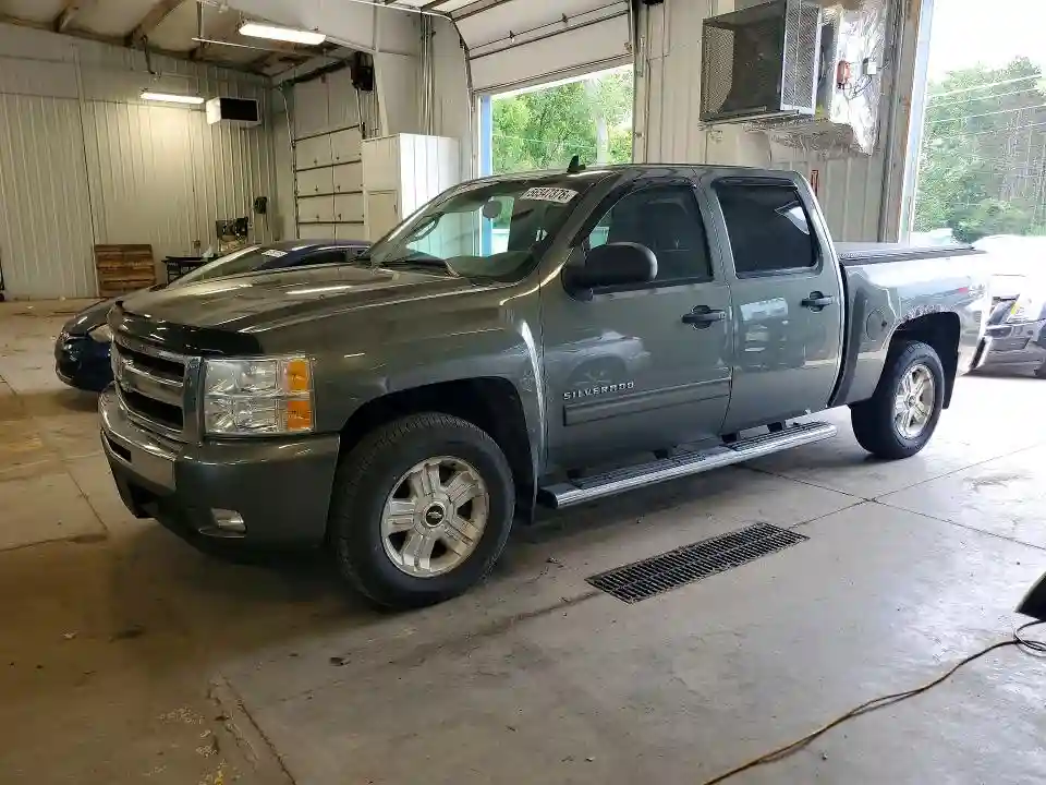 3GCPKSE39BG272987 2011 CHEVROLET SILVERADO-0