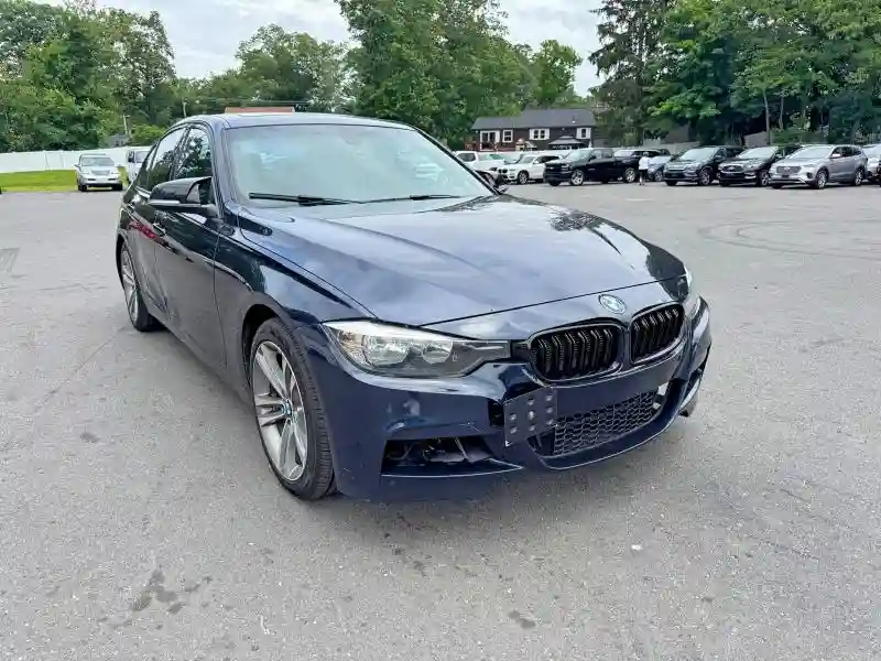 WBA8E3G5XGNT77727 2016 BMW 3 SERIES-3