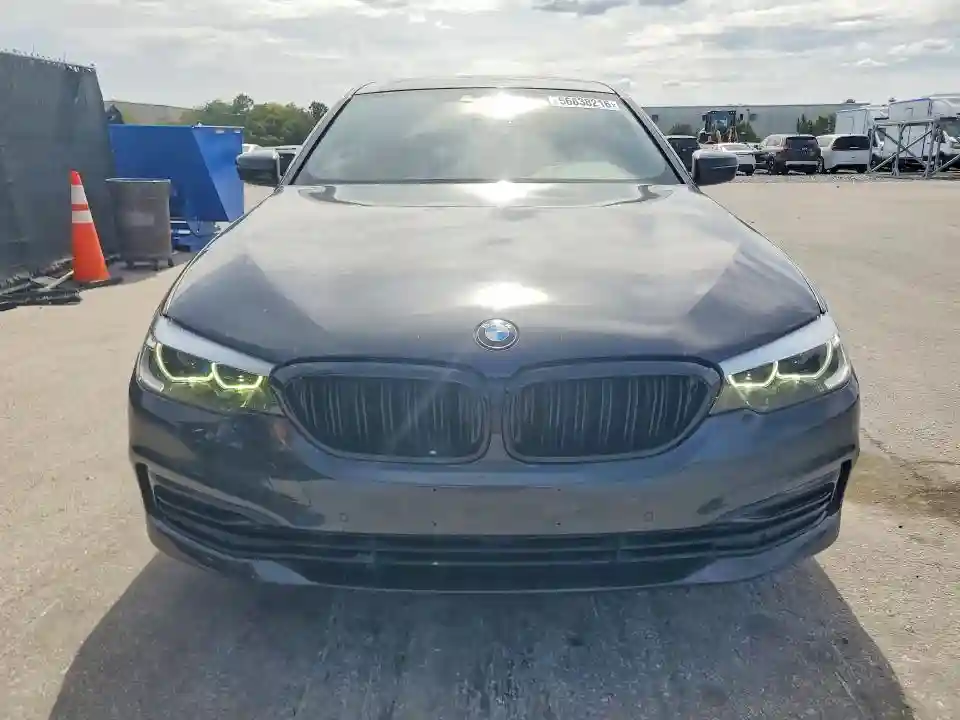 WBAJA7C57KWW32685 2019 BMW 5 SERIES-4