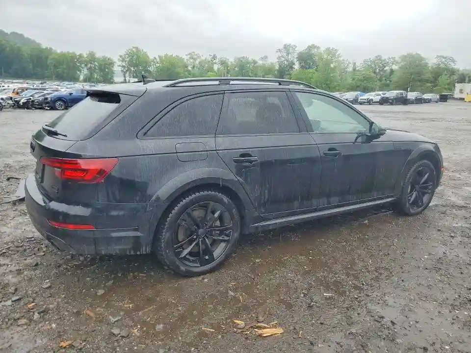 WA19NAF4XJA189898 2018 AUDI A4-2