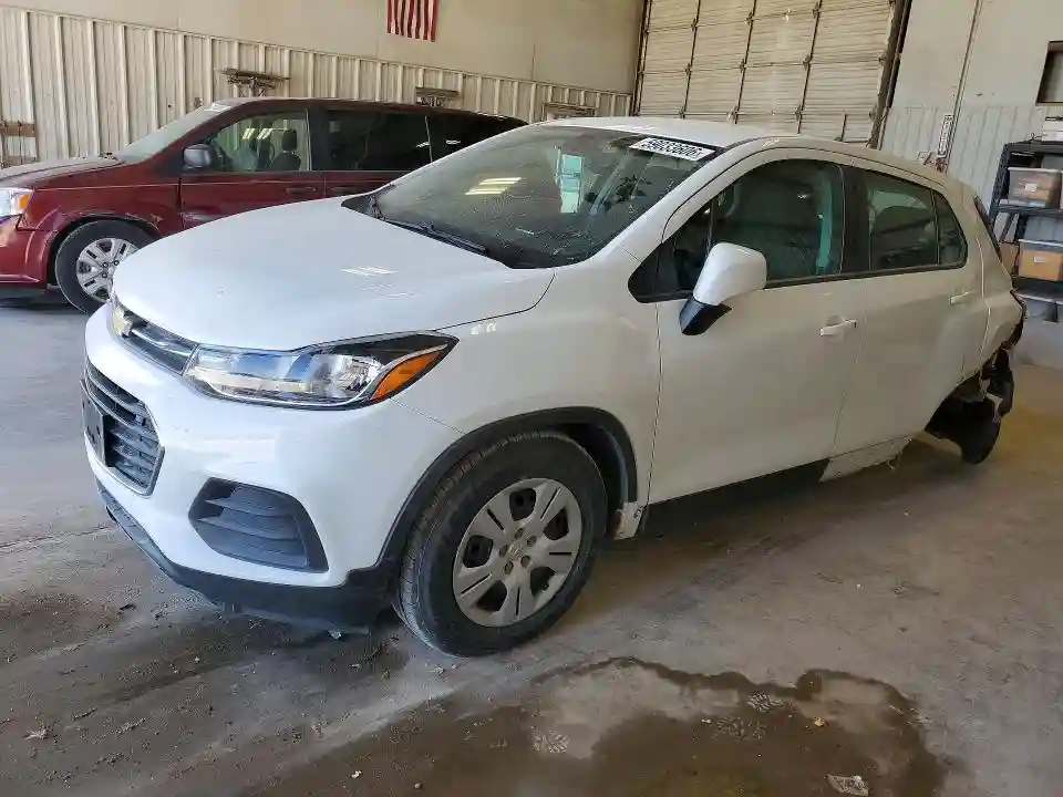 KL7CJKSB1JB579653 2018 CHEVROLET TRAX-0