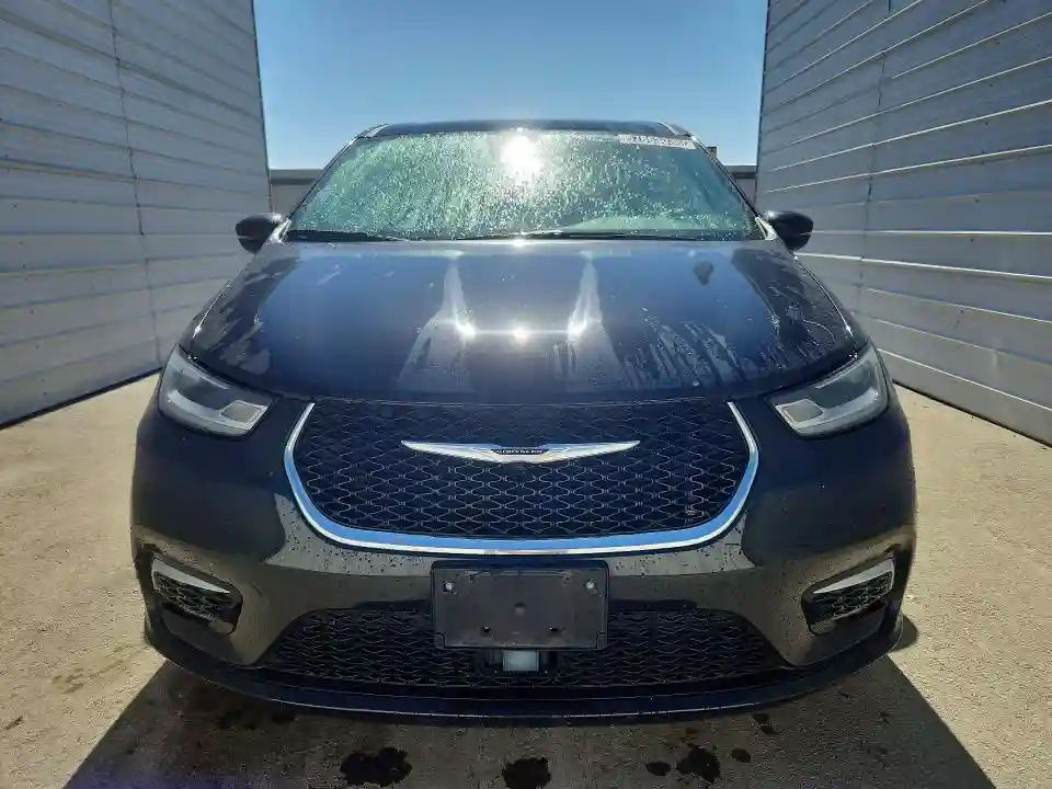2C4RC1L72PR631393 2023 CHRYSLER PACIFICA-4