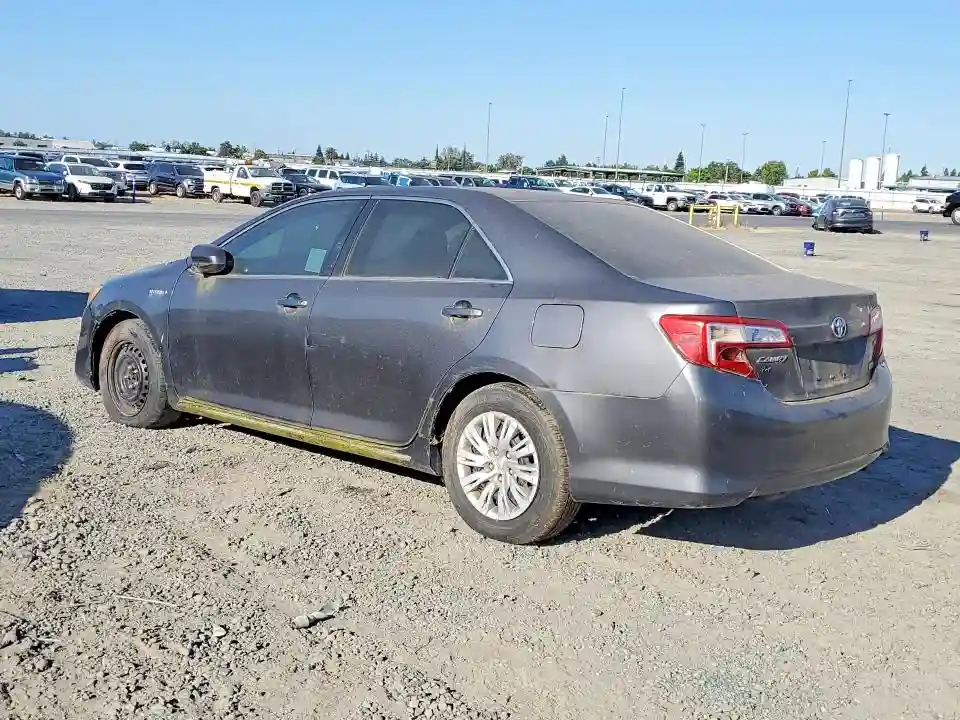 4T1BD1FK2DU096445 2013 TOYOTA CAMRY SOLA-1