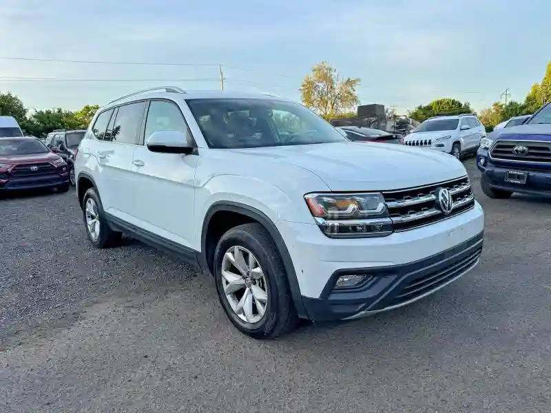 1V2KR2CA3JC572144 2018 VOLKSWAGEN ATLAS-0