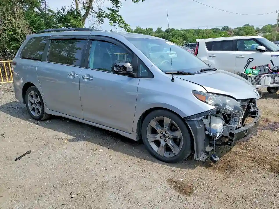5TDXK3DC8ES436078 2014 TOYOTA SIENNA-3