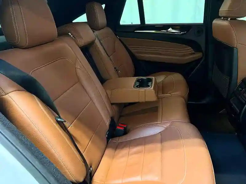 4JGED6EB8JA096586 2018 MERCEDES-BENZ GLE-CLASS-5