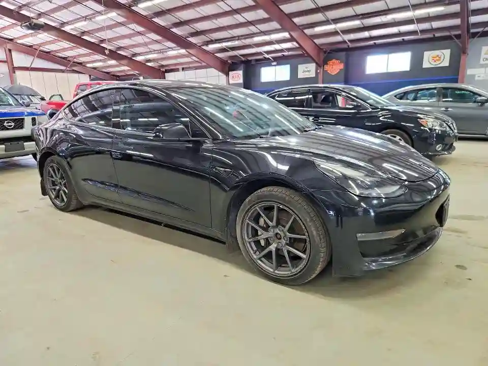 5YJ3E1EB8NF120491 2022 TESLA MODEL 3-3