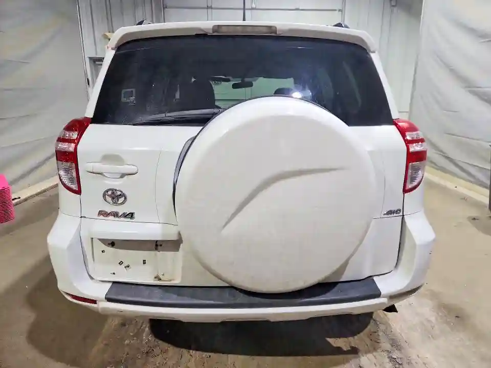 JTMBF4DV0BD042250 2011 TOYOTA RAV4-5