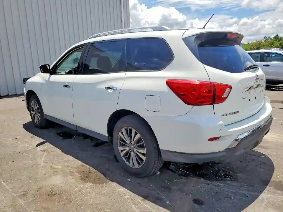 5N1DR2MM1JC617242 2018 NISSAN PATHFINDER-1