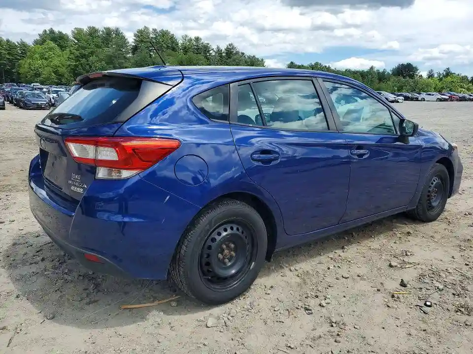 4S3GTAA65H3712545 2017 SUBARU IMPREZA-2