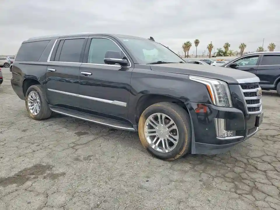 1GYS3GKJ4LR194847 2020 CADILLAC ESCALADE-3