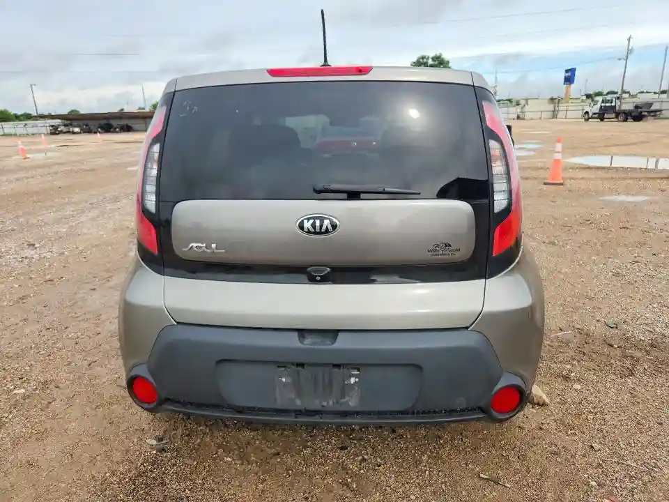 KNDJN2A28F7209763 2015 KIA SOUL BASE-5